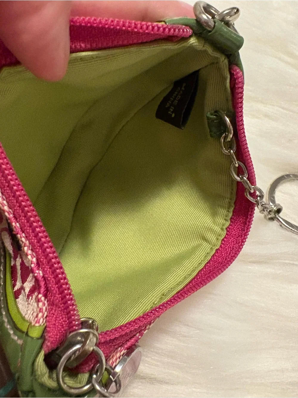 RARE VINTAGE 2006 COACH JACQUARD & LEATHER WATERMELON FRUIT WEDGE WRISTLET